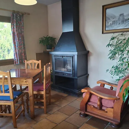 Gasthof Setcases-vallter Mitja Pensio 2 3*